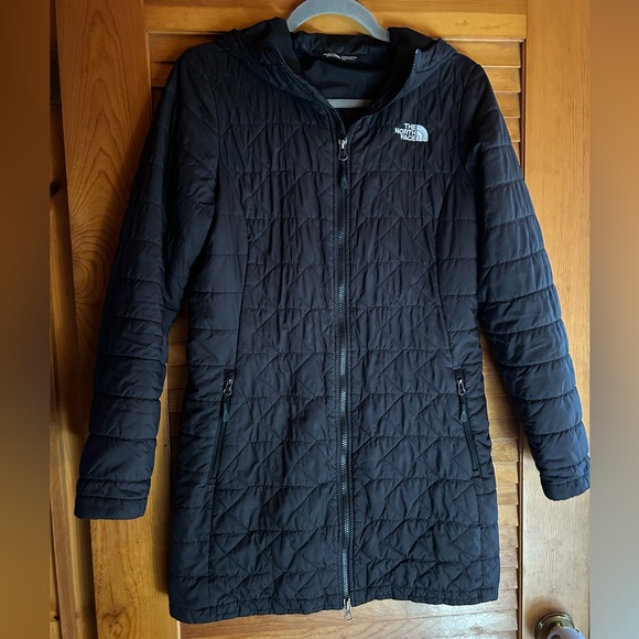 The North Face Parka - Picture 2 of 4